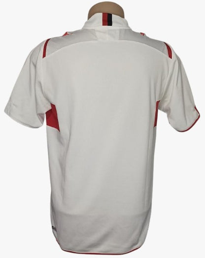 Camisa Stuttgart 2009/10 - HOME